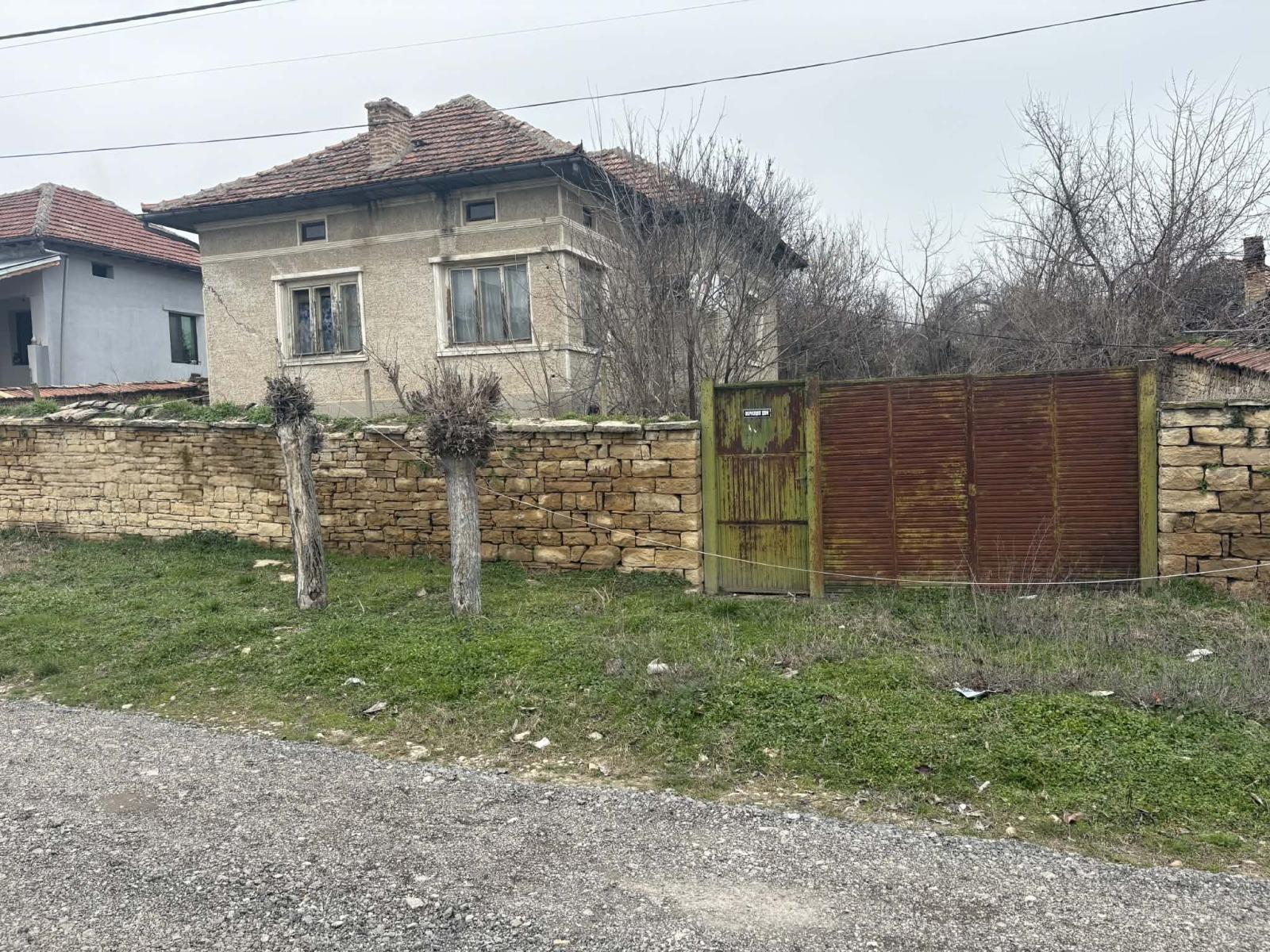 House for Sale in Kutsina, Veliko Tarnovo