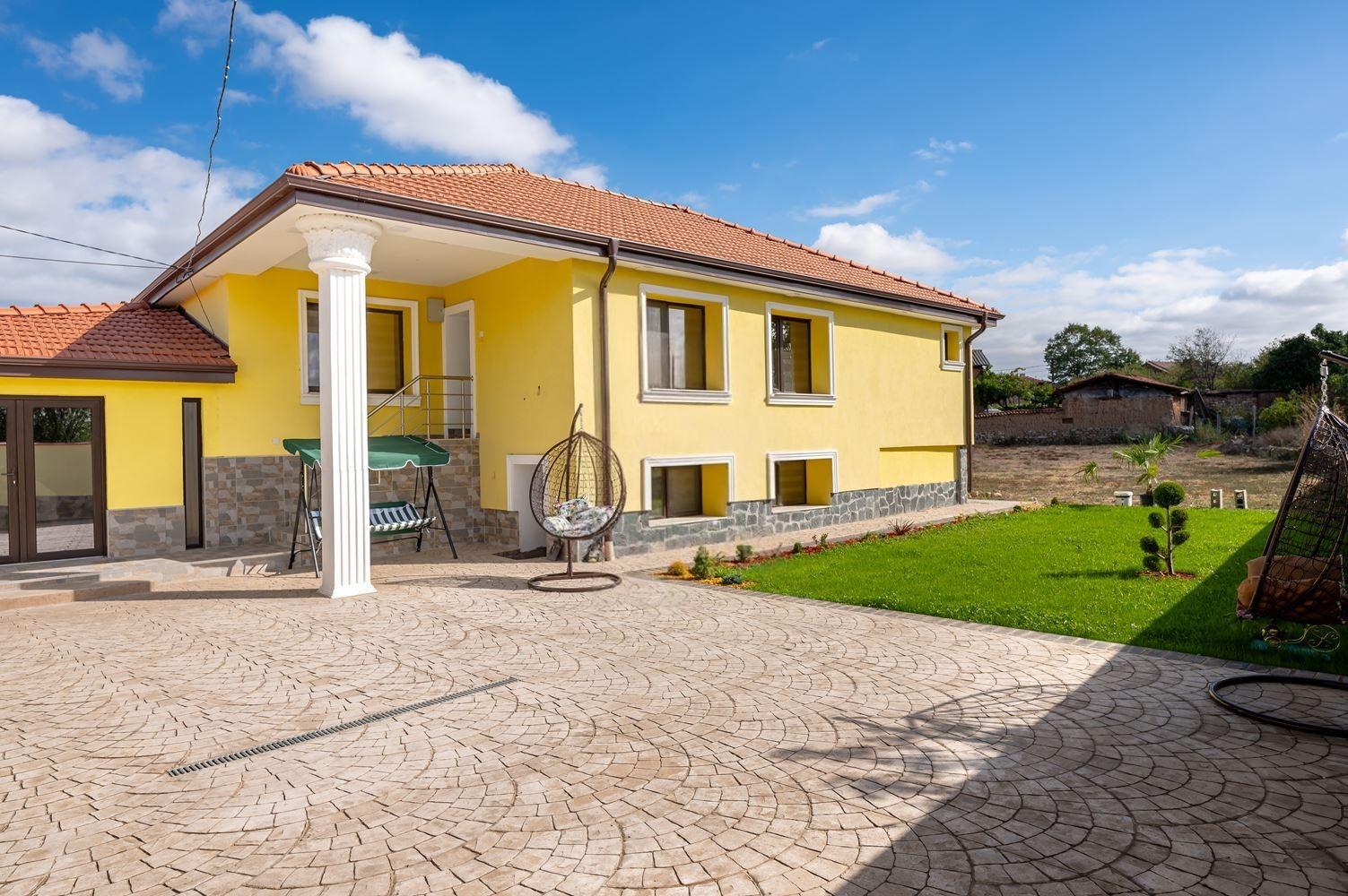 House for Sale in Starosel, Plovdiv