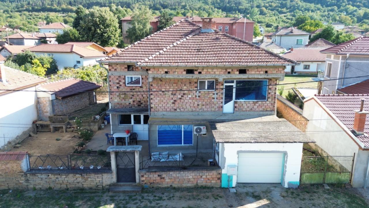 House for Sale in Ryahovtsite, Gabrovo