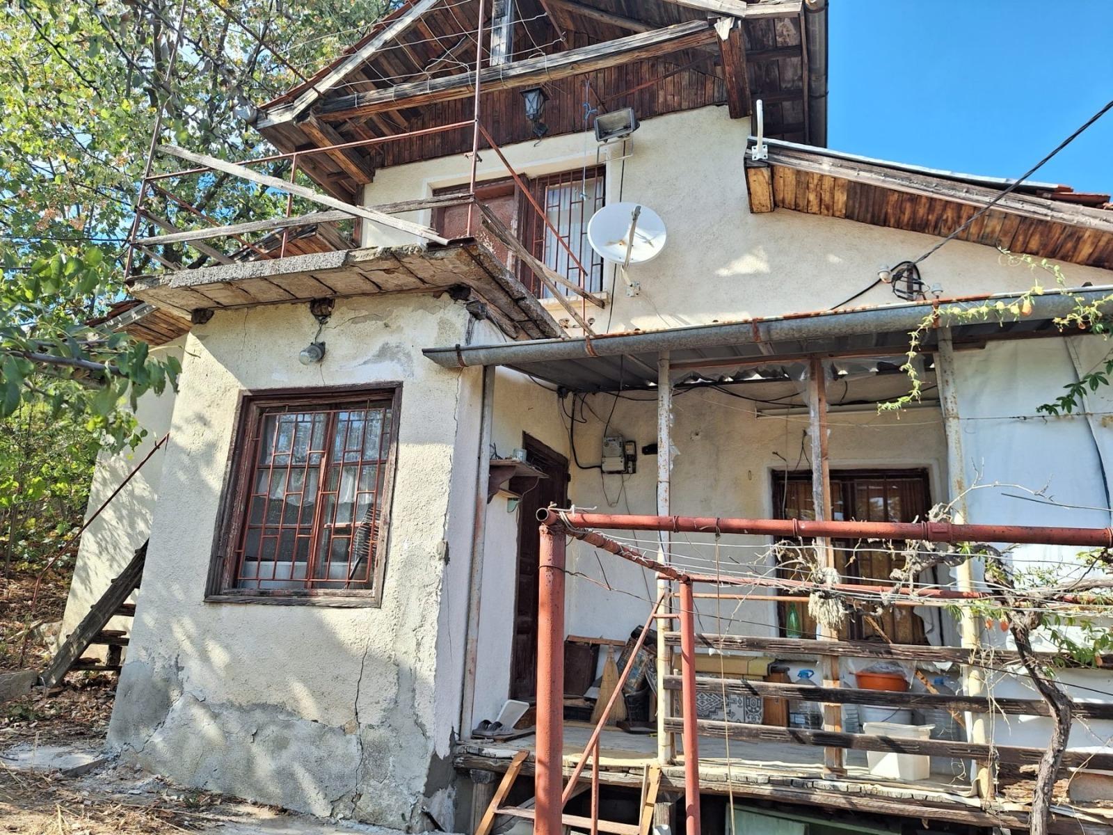 Villa for Sale in Muhovo, Sofia Province