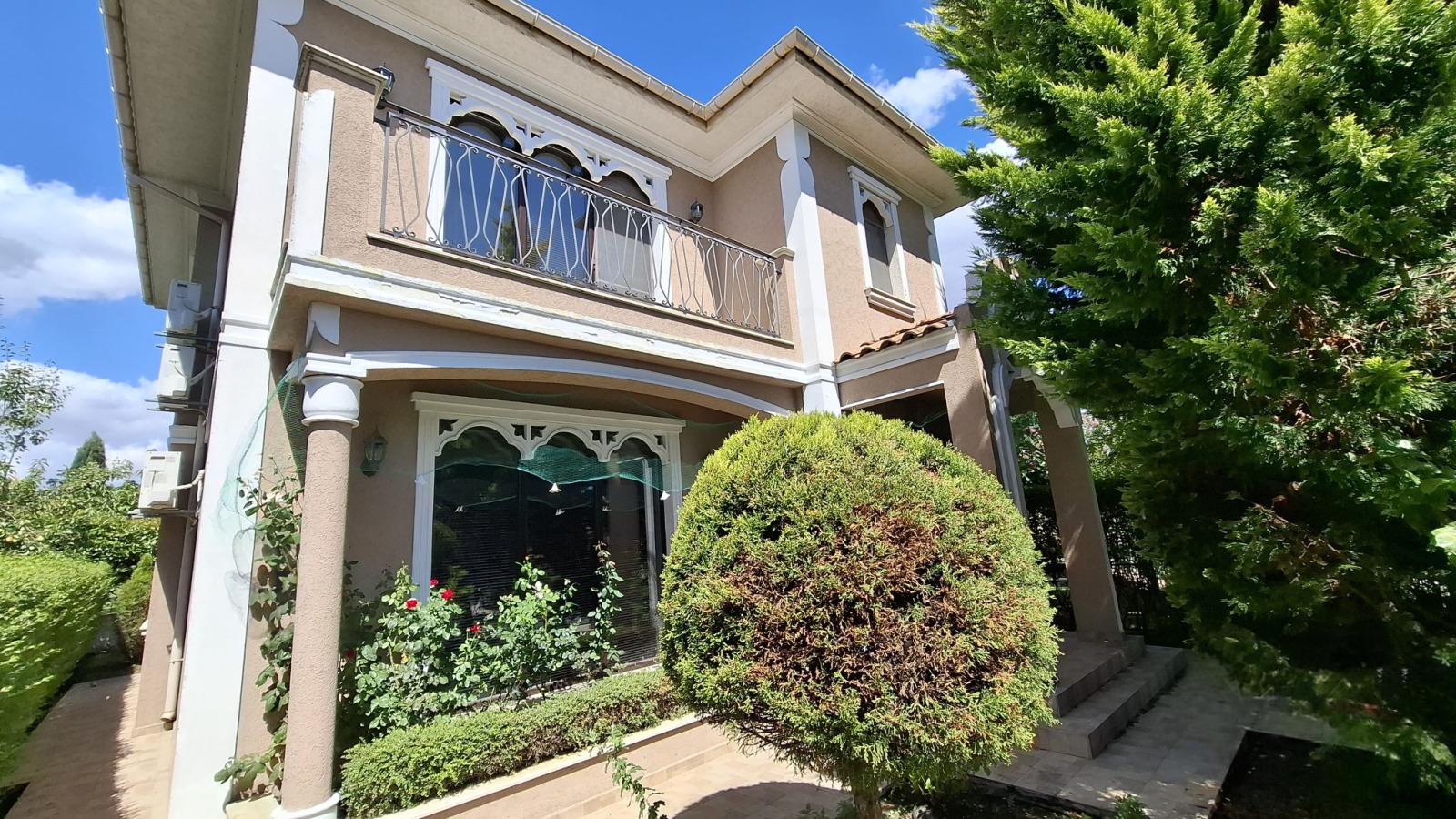House for Sale in Burgas, Slaveykov
