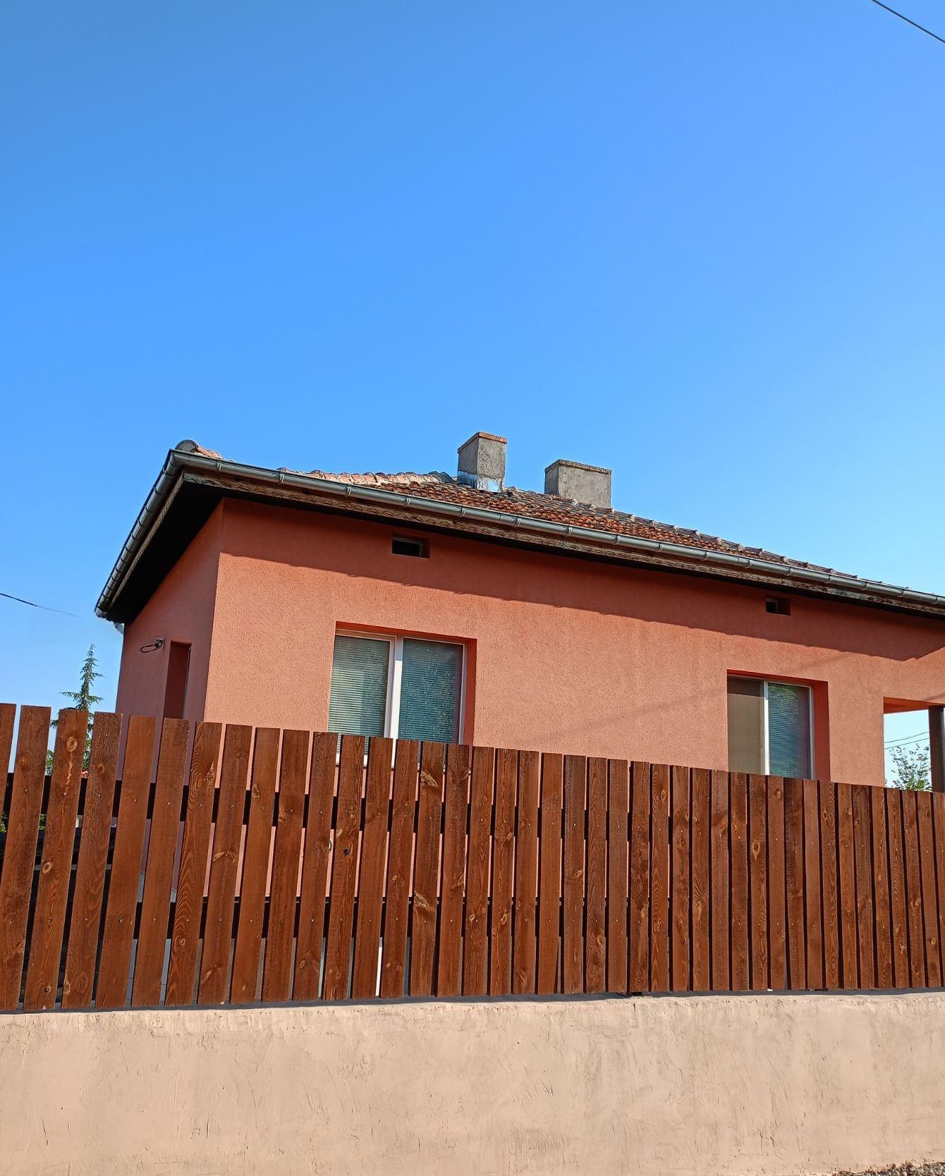 House for Sale in Brestovitsa, Plovdiv