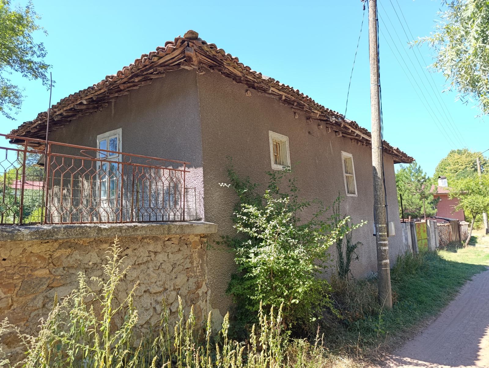 House for Sale in Gaytanevo, Sofia Province