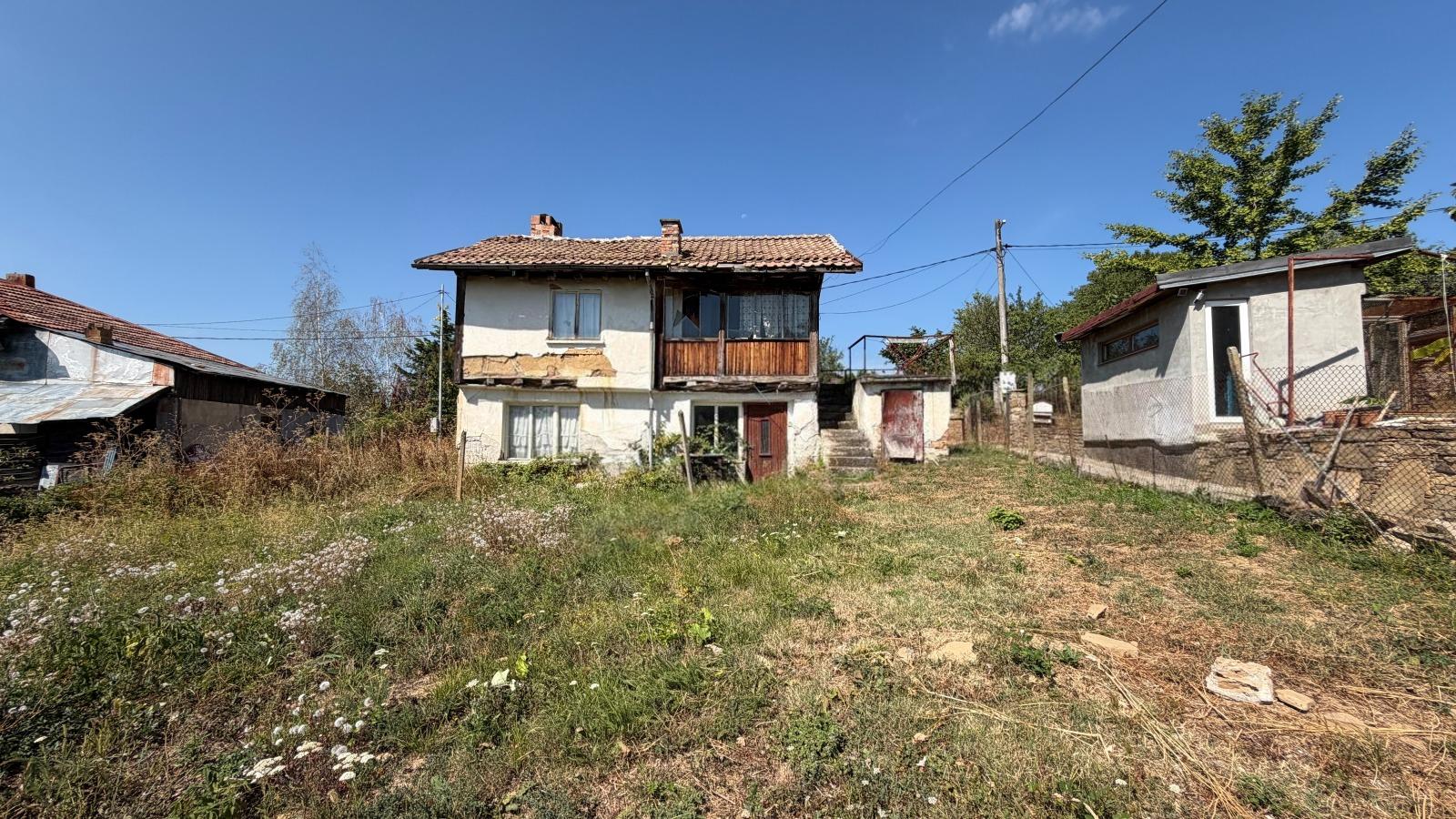 House for Sale in Gabrovo, Proynovtsi