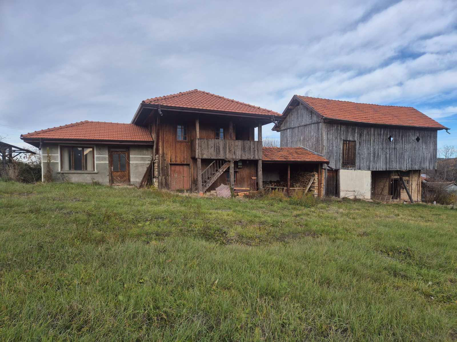 House for Sale in Lesidren, Lovech