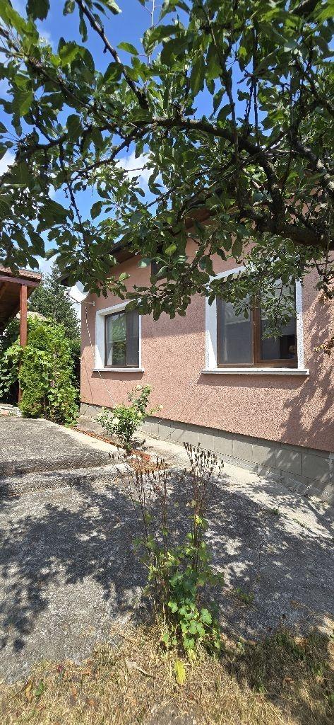 House for Sale in Galabovtsi, Sofia Province