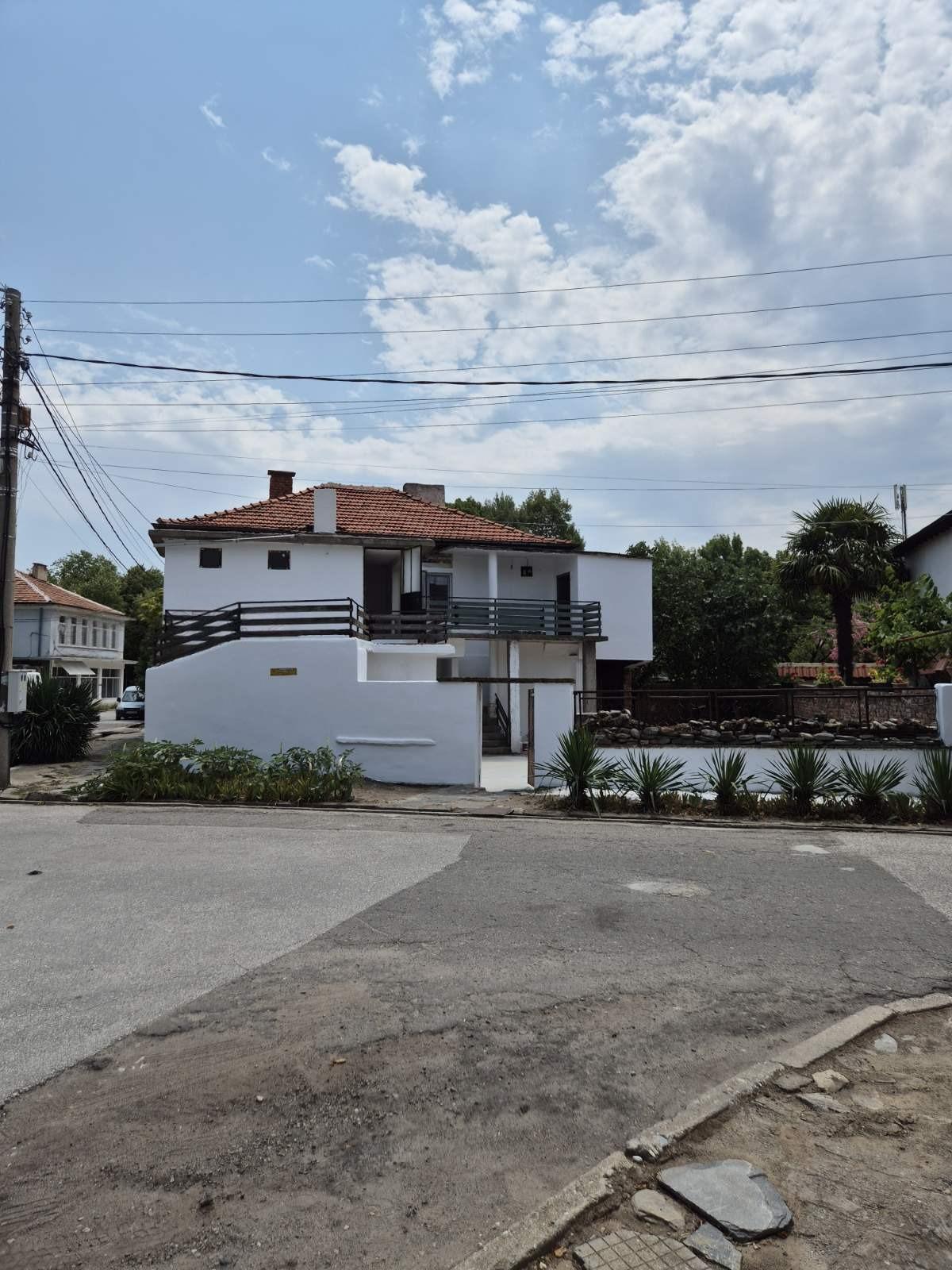 House for Sale in Parvenets, Plovdiv