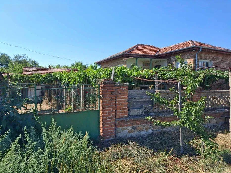 House for Sale in Pravishte, Plovdiv