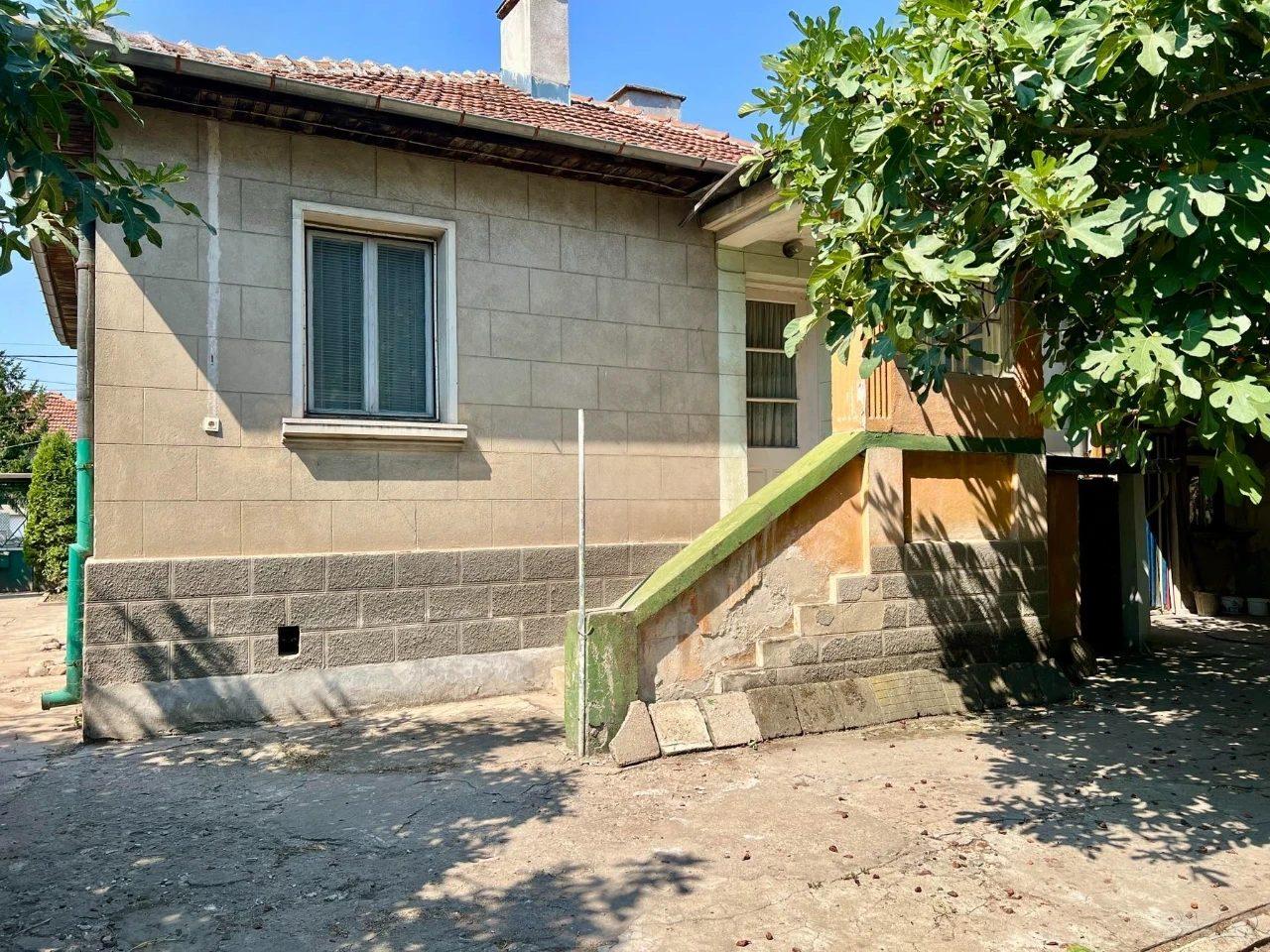 House for Sale in Parvomay, Plovdiv