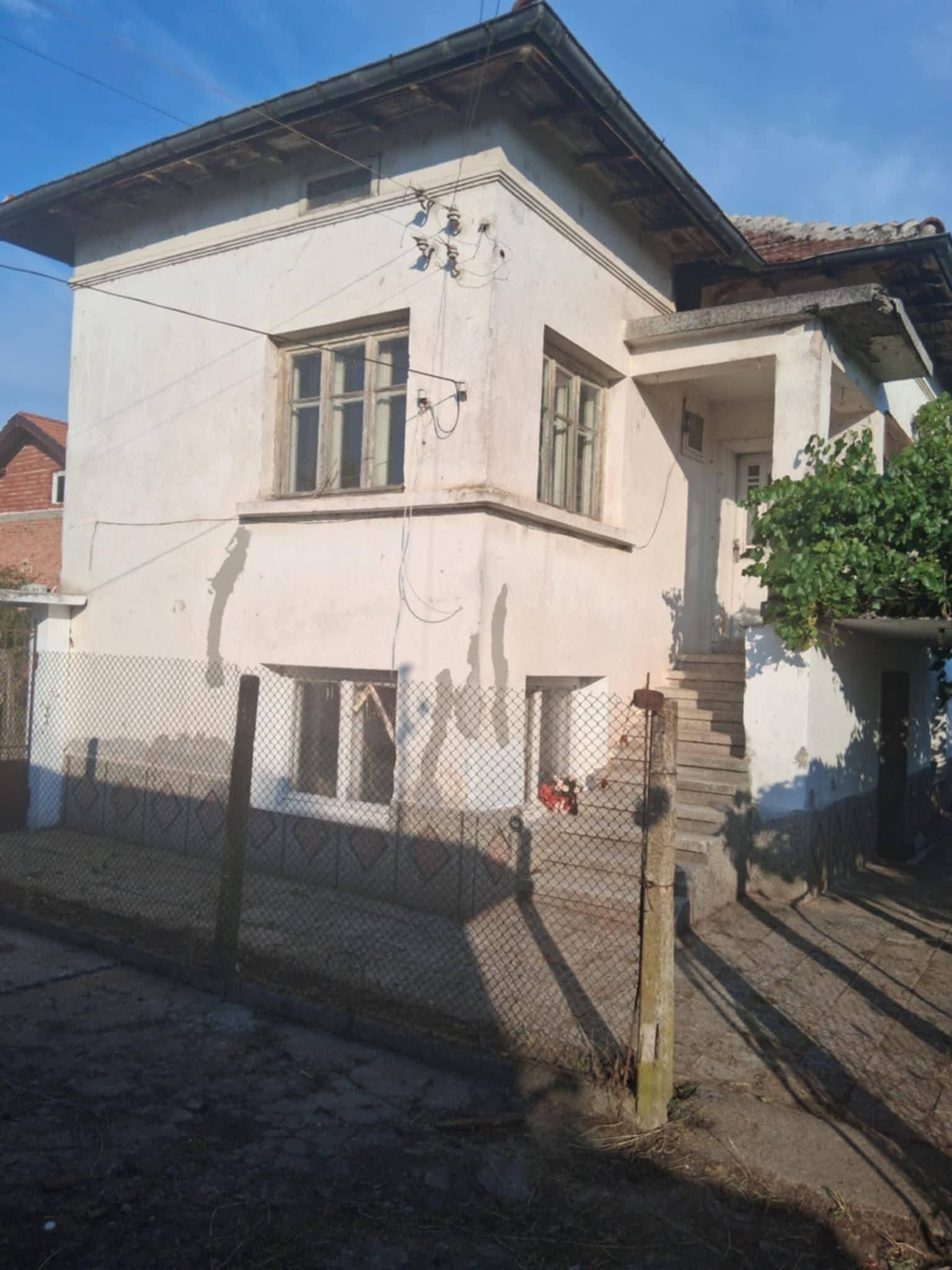 House for Sale in Kravoder, Vratsa
