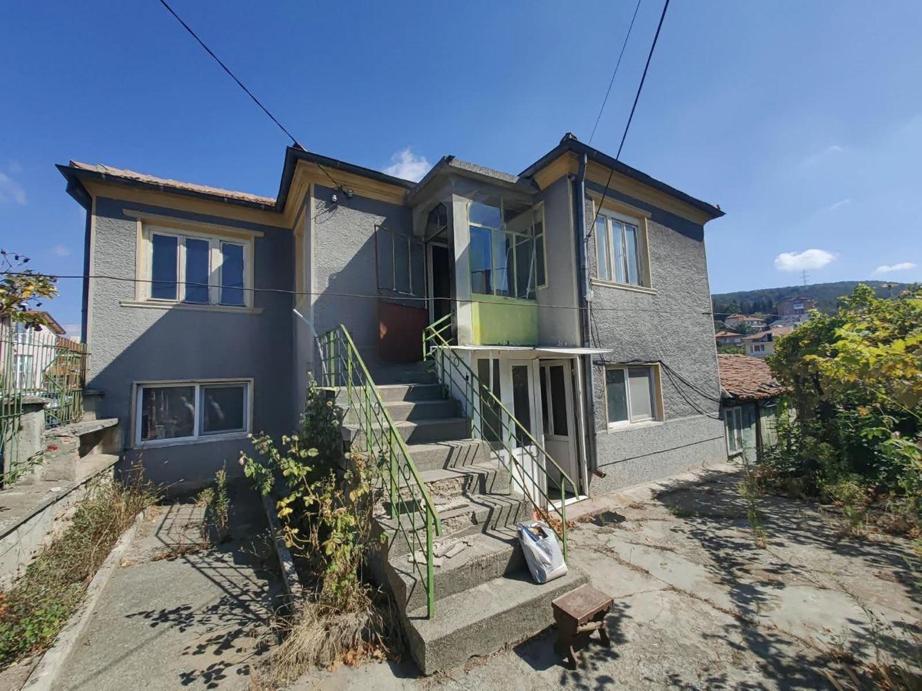 House for Sale in Aksakovo, Varna