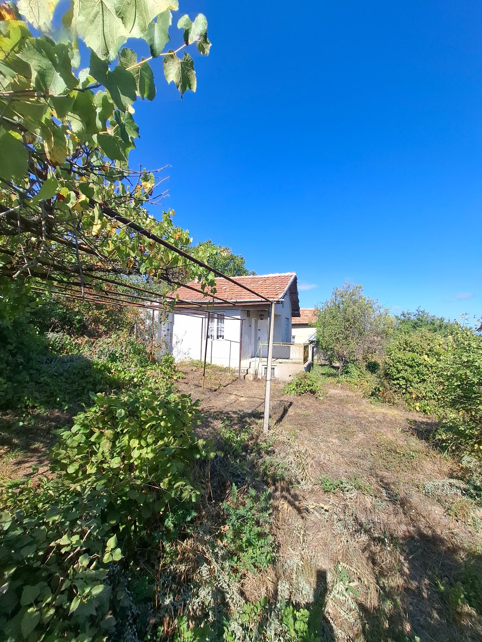 Villa for Sale in Osenovo, Varna