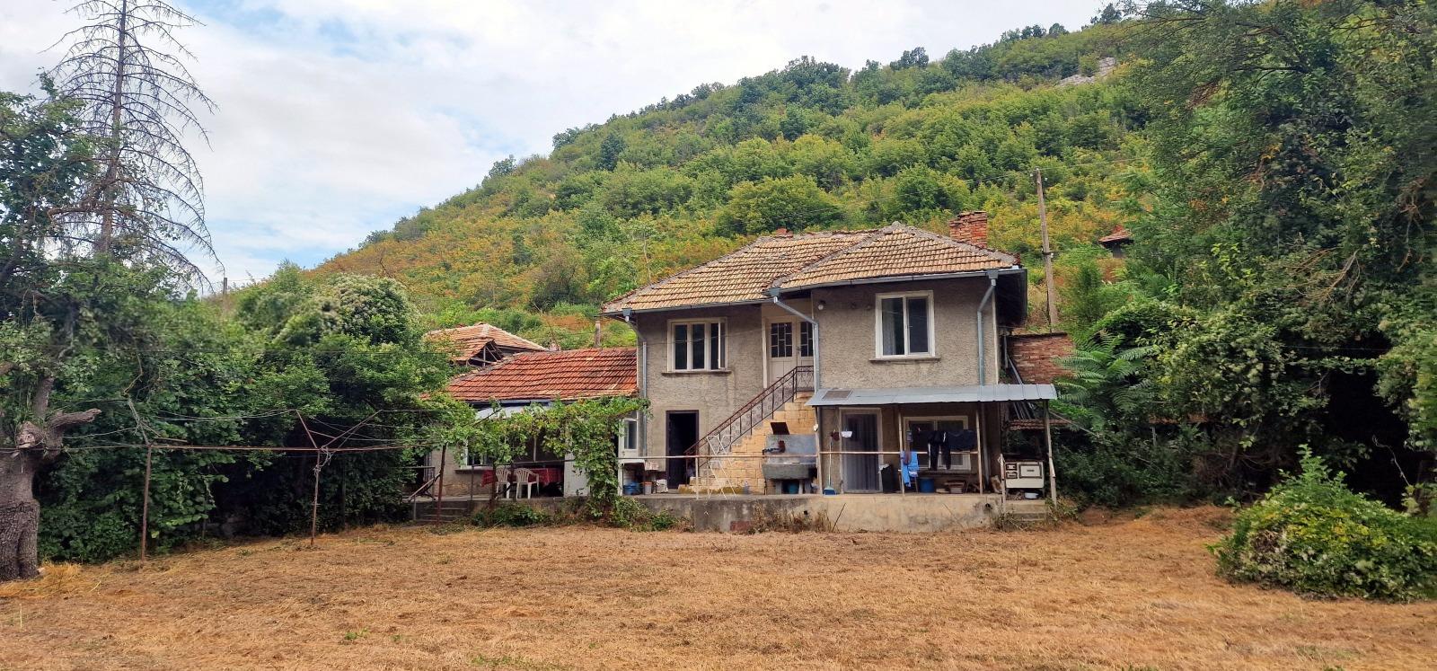 House for Sale in Svalenik, Ruse