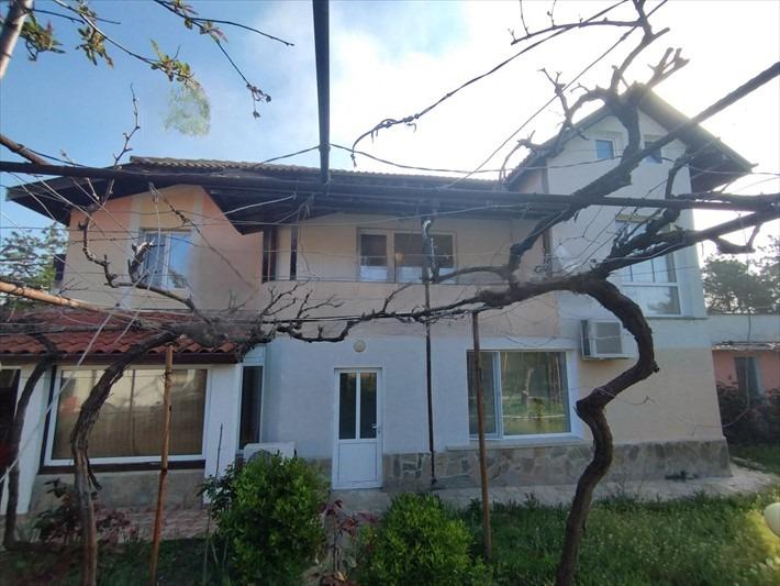 House for Sale in Varna, Manastirski rid Area