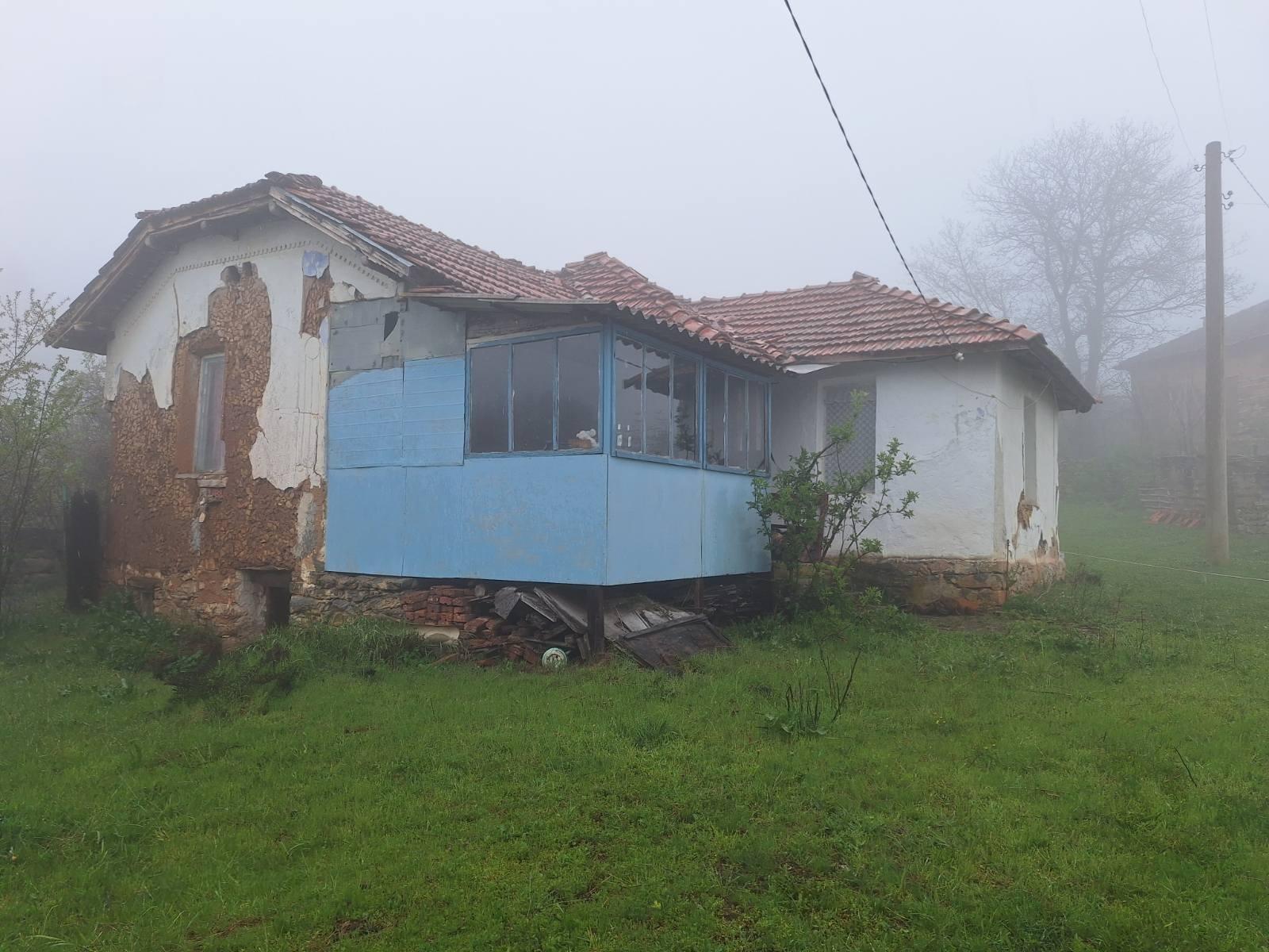 House for Sale in Ravna, Sofia Province