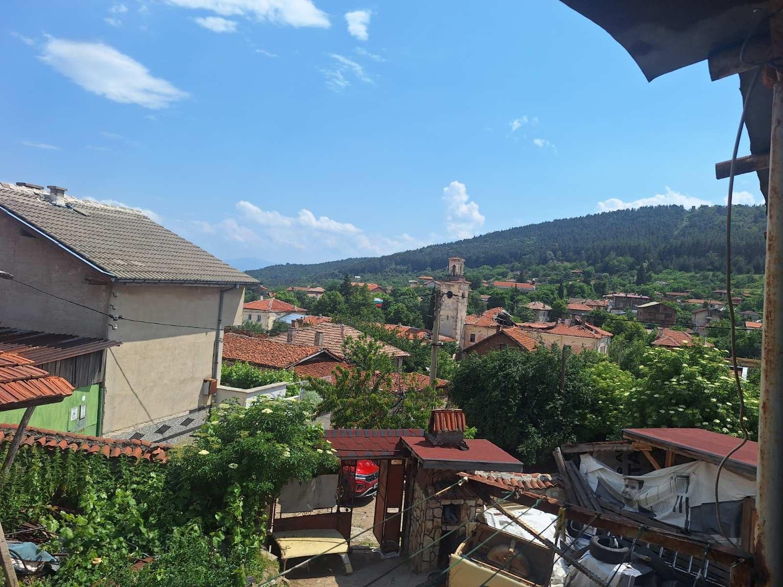 Villa for Sale in Slavovitsa, Pazardzhik