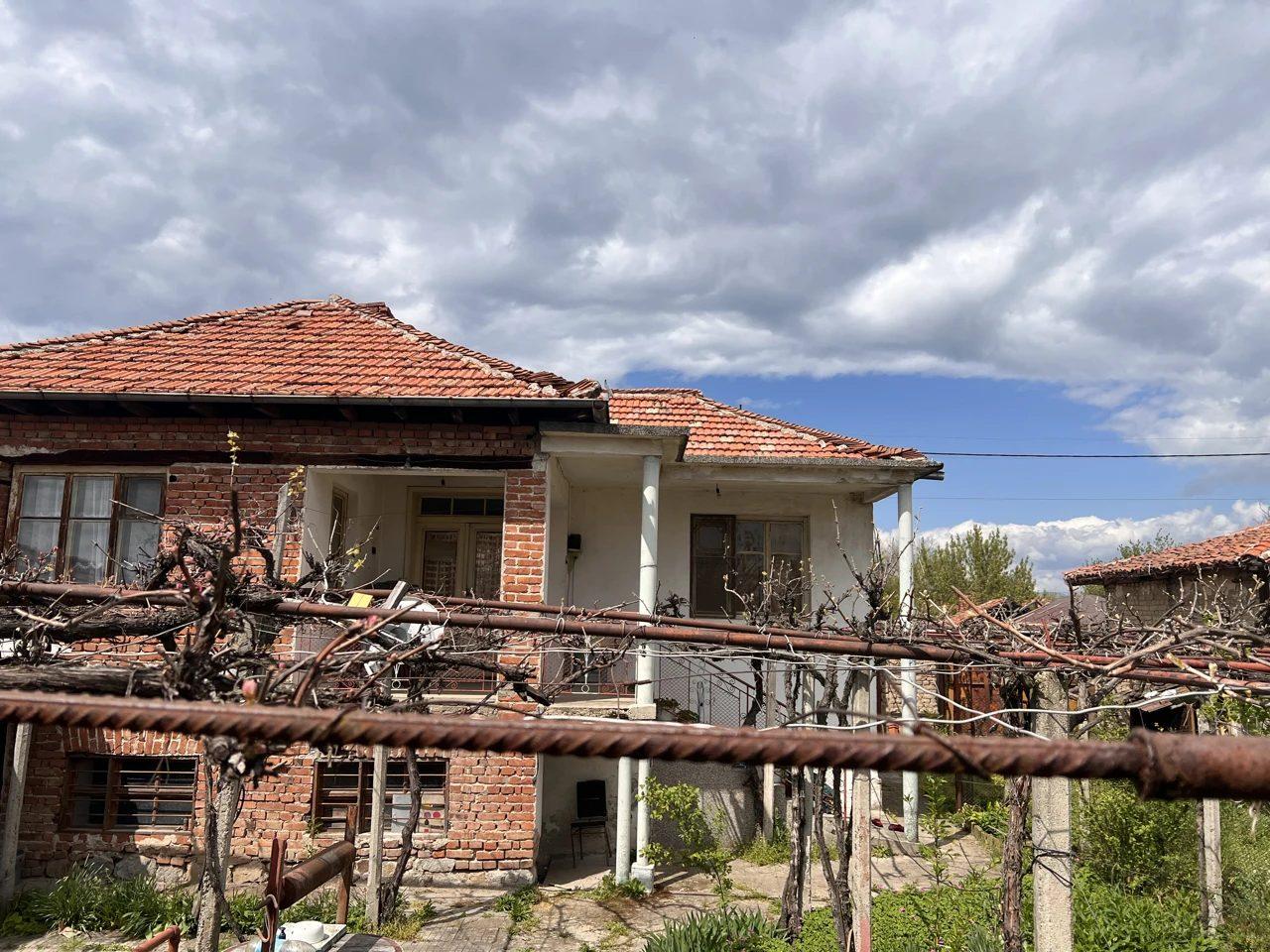 House for Sale in Karlovo, Plovdiv