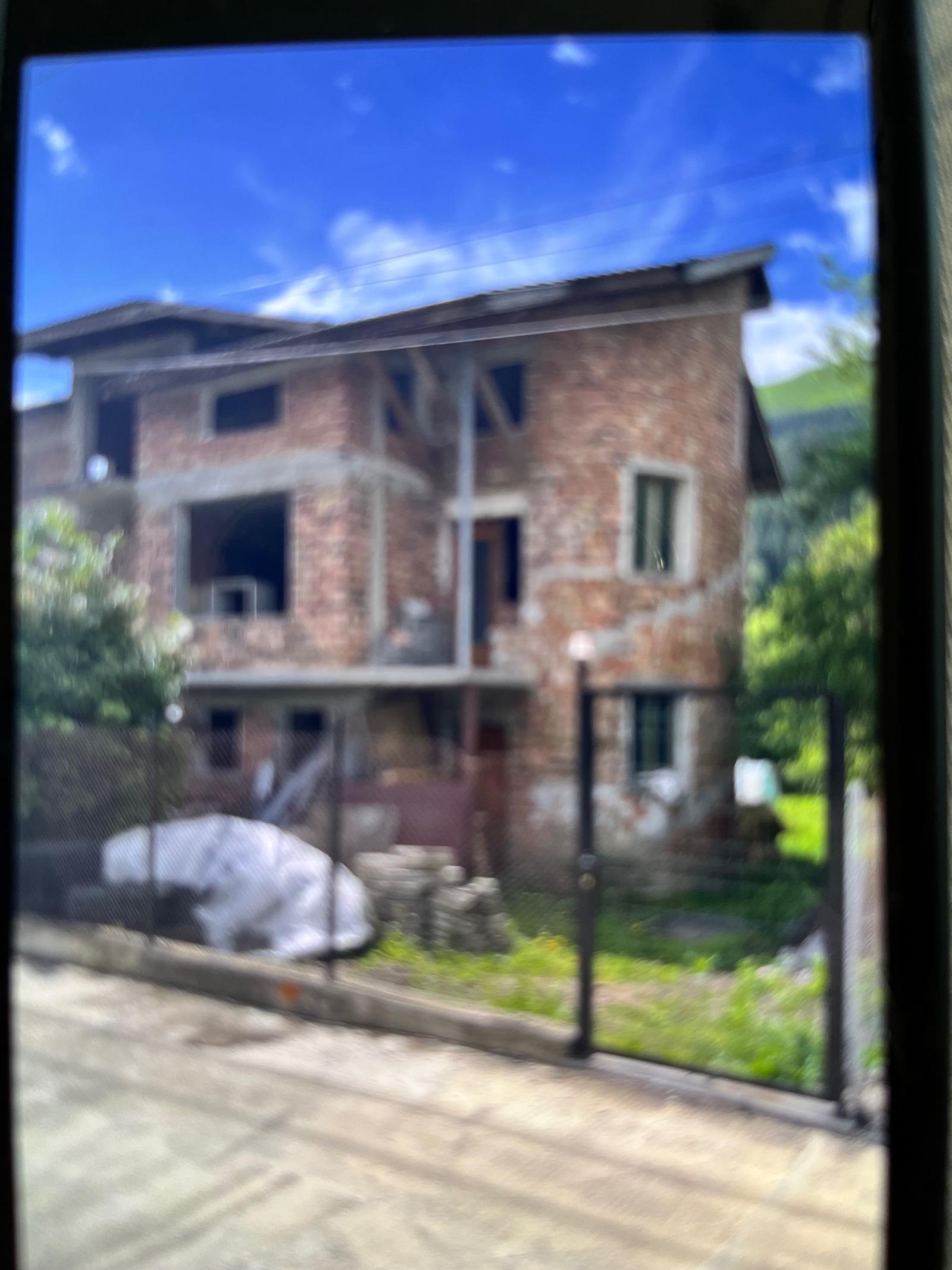 House for Sale in Iskrets, Sofia Province