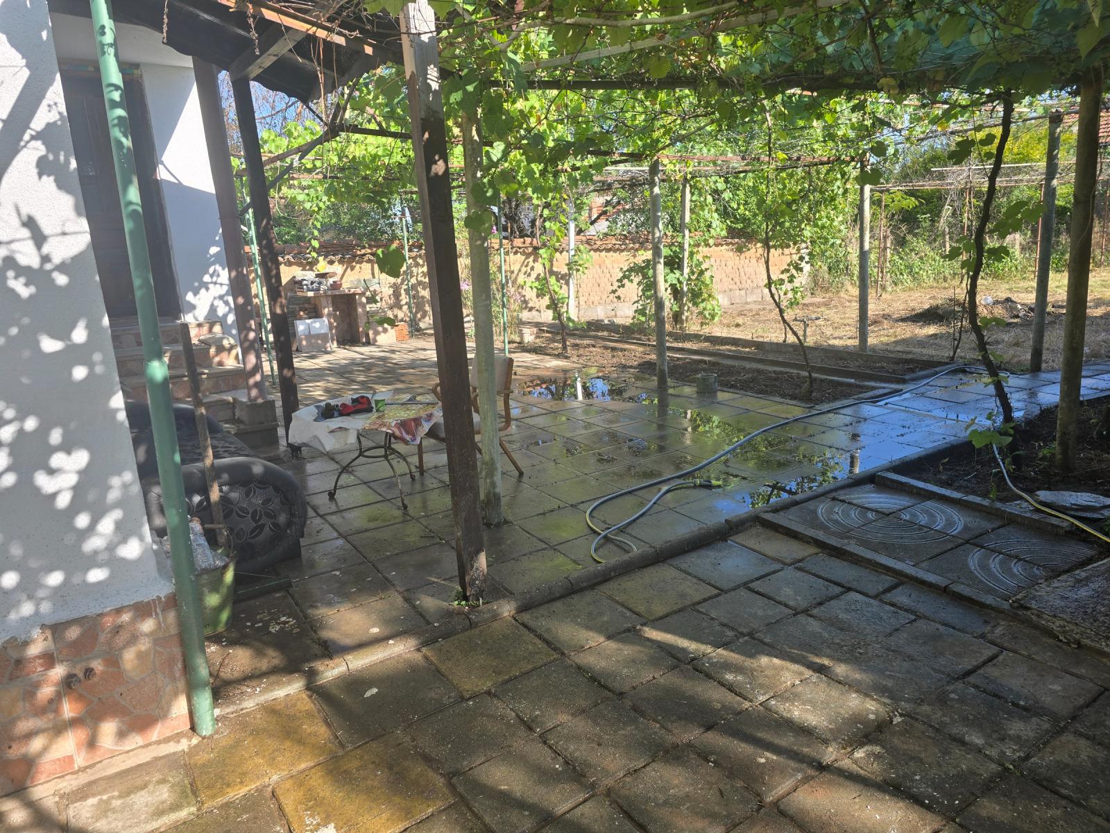 House for Sale in Streltsi, Plovdiv