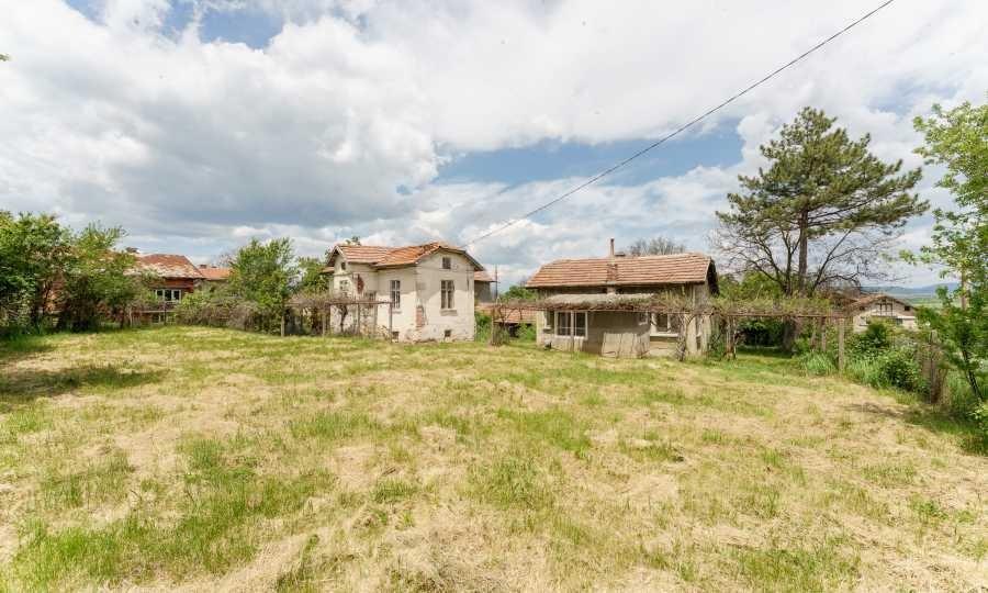 House for Sale in Izvor, Pernik