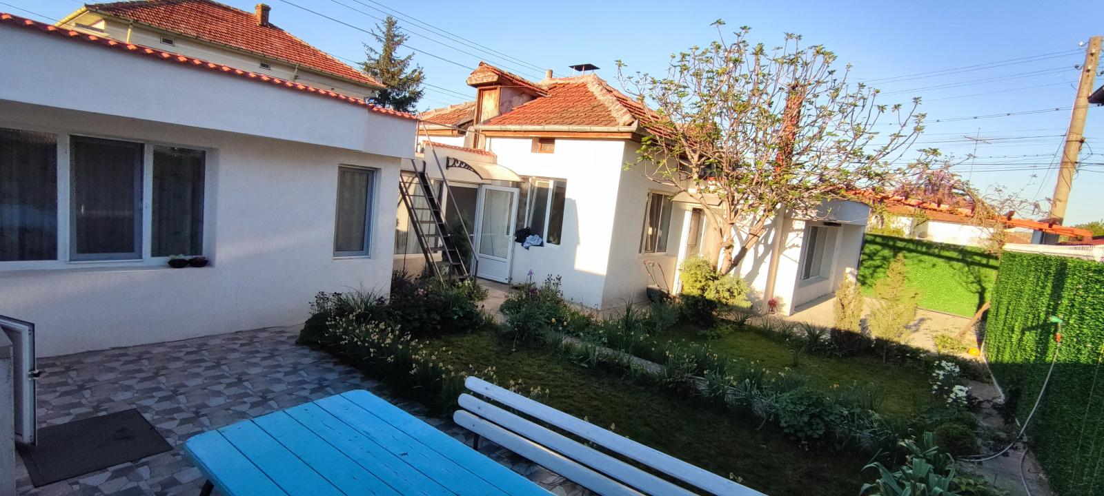 House for Sale in Aydemir, Silistra