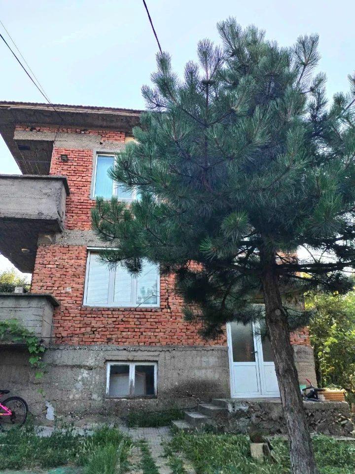 House for Sale in Ruse, Sredna kula