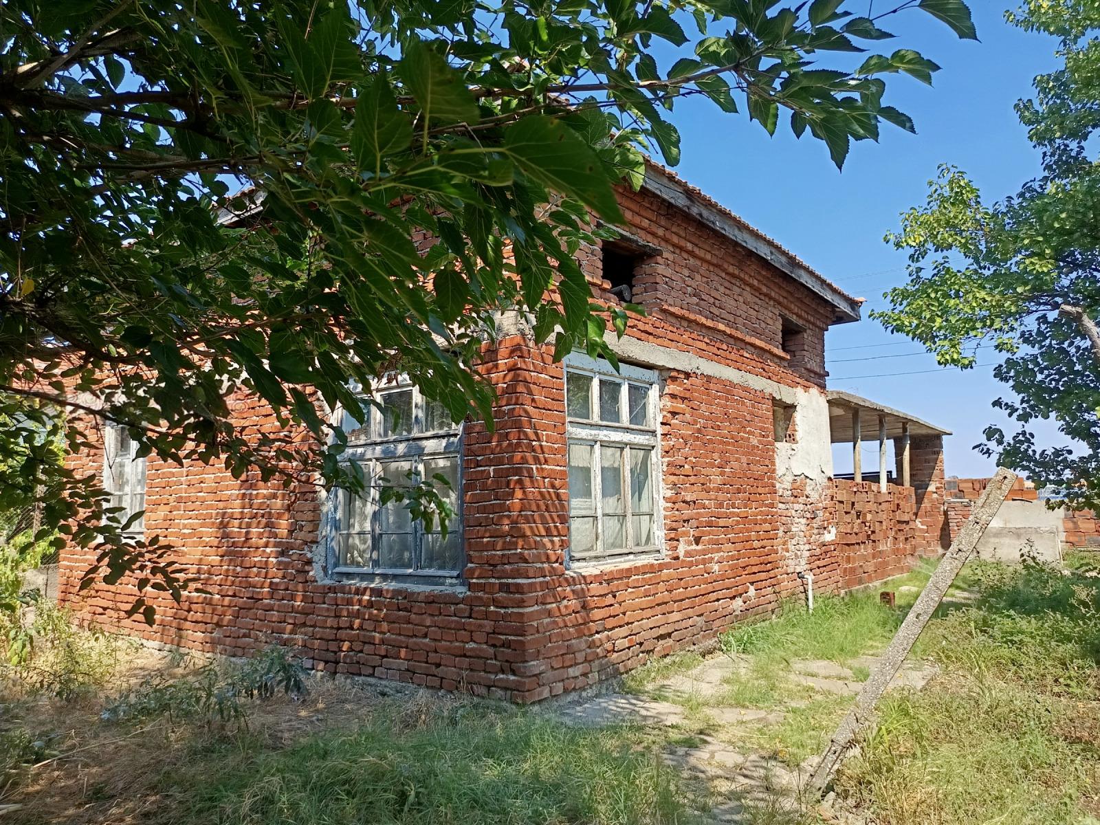 House for Sale in Chirpan, Stara Zagora