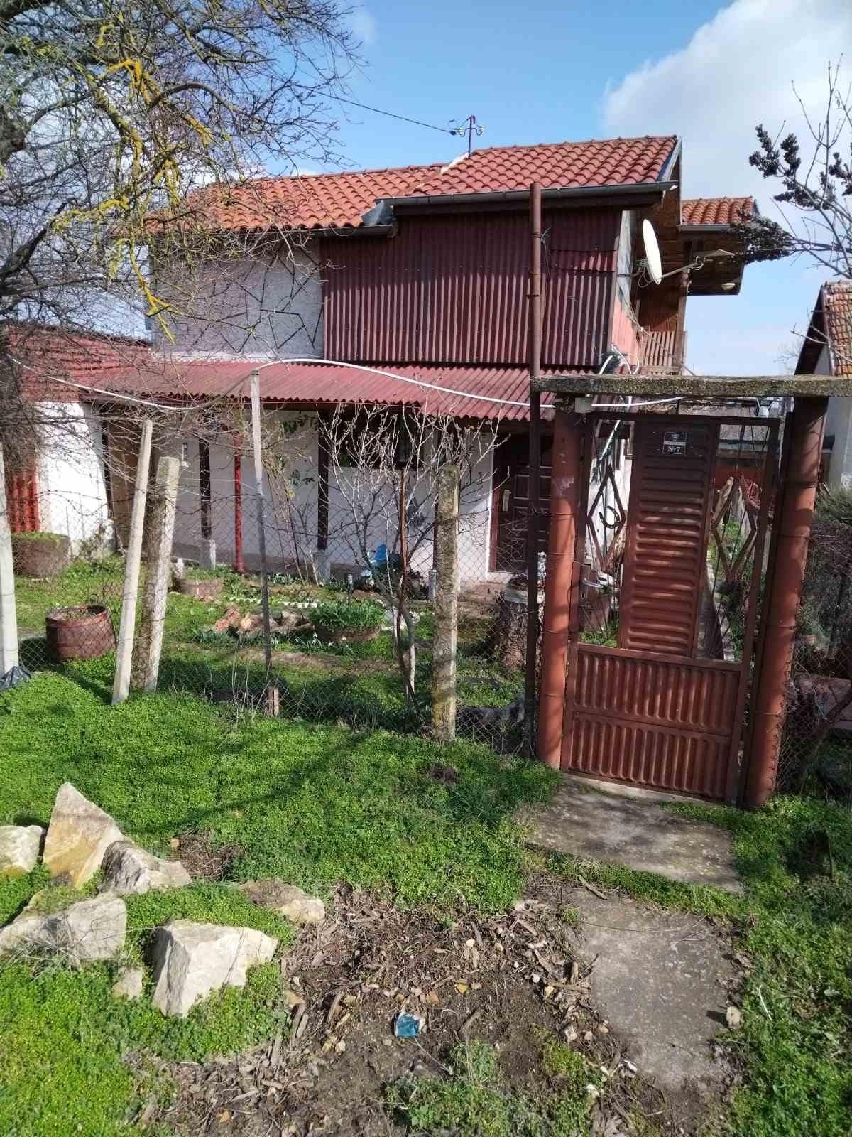 House for Sale in Zlatna niva, Shumen