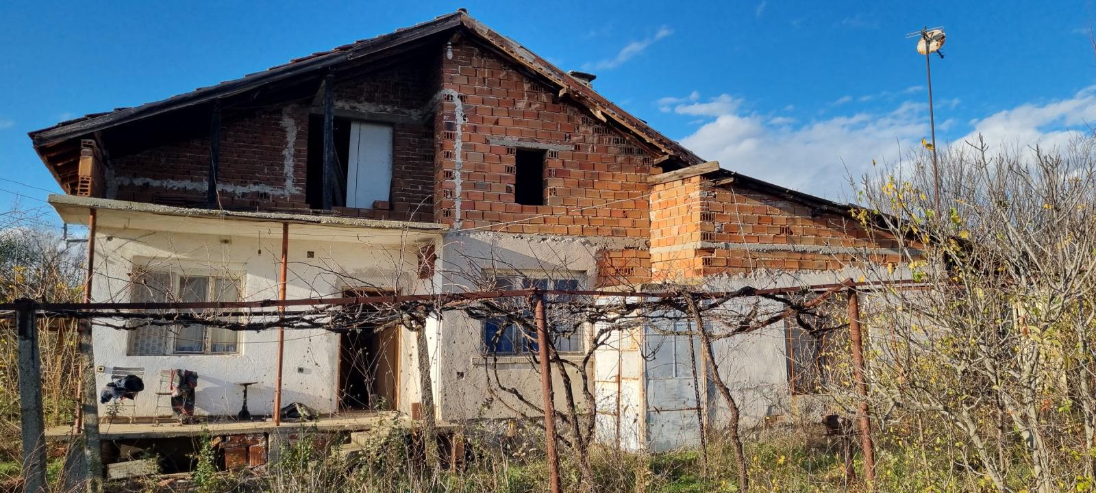 House for Sale in Opan, Stara Zagora