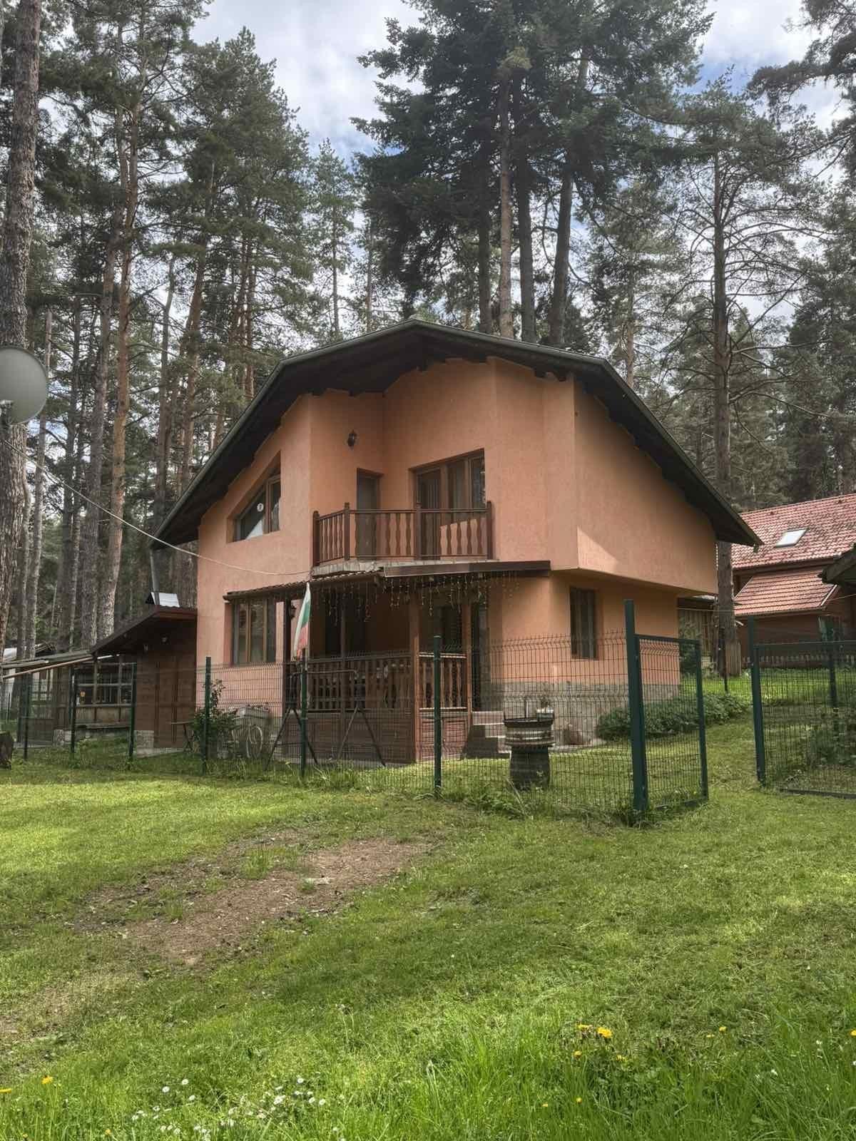 Villa for Sale in Tsigov chark Area, Pazardzhik
