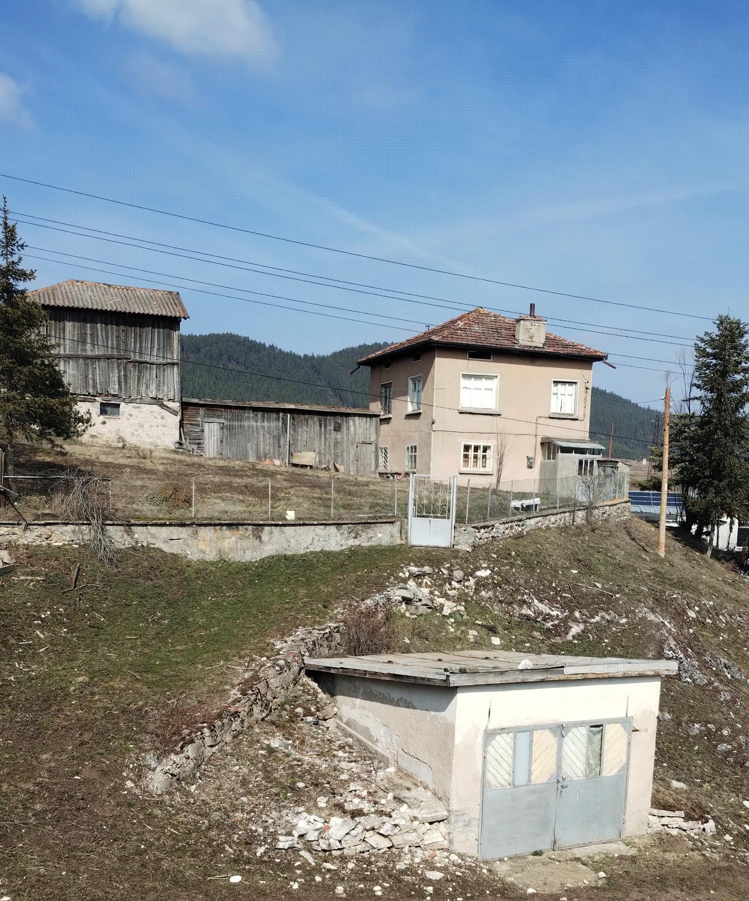 House for Sale in Ravnogor, Pazardzhik