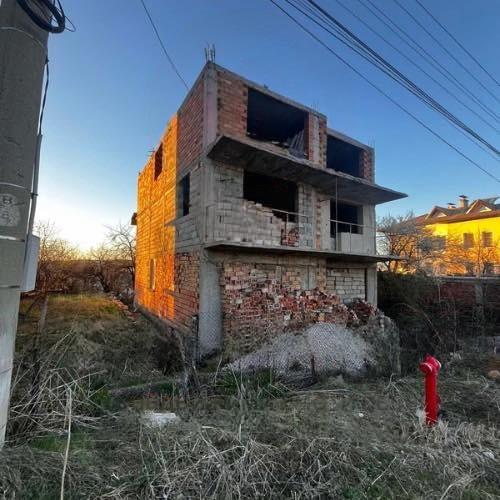 House for Sale in Pernik, Mogiliche