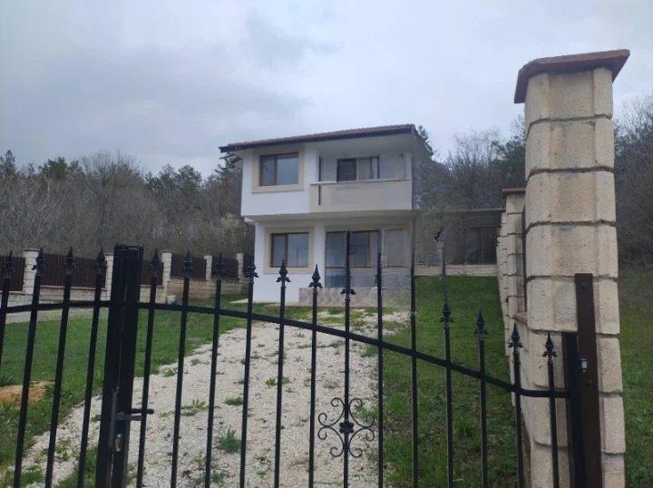 House for Sale in Obrochishte, Dobrich