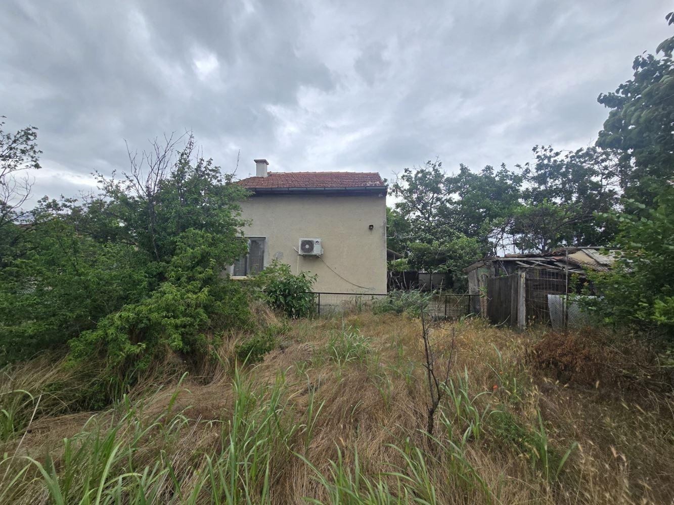 House for Sale in Manole, Plovdiv