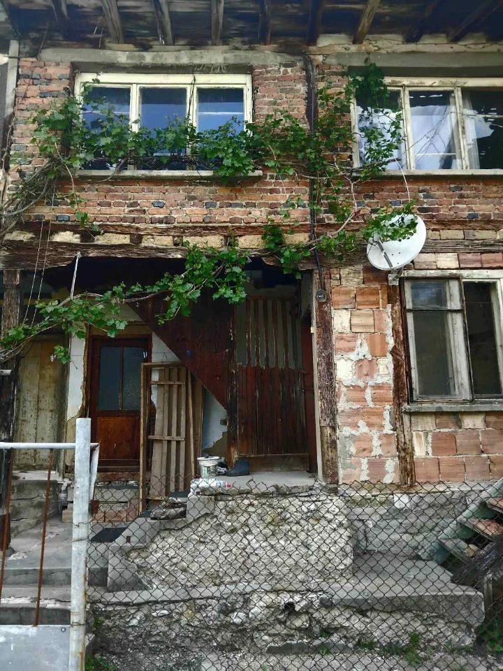 House for Sale in Stanchov han, Gabrovo