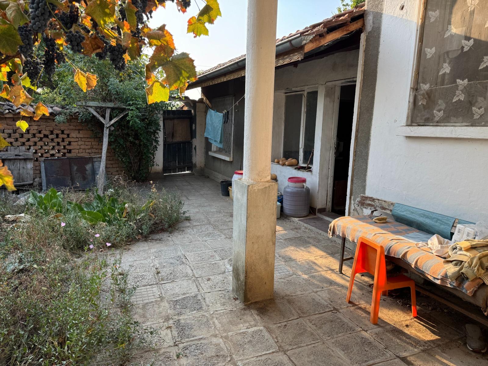 House for Sale in Obnova, Pleven