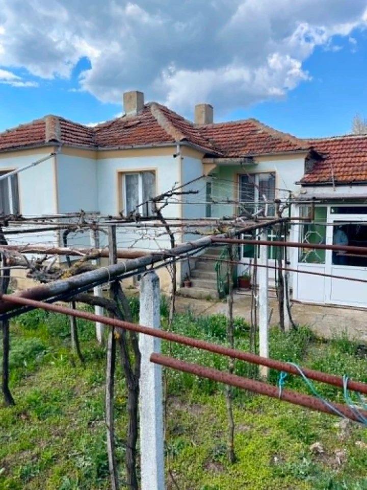 House for Sale in Neofit Rilski, Varna