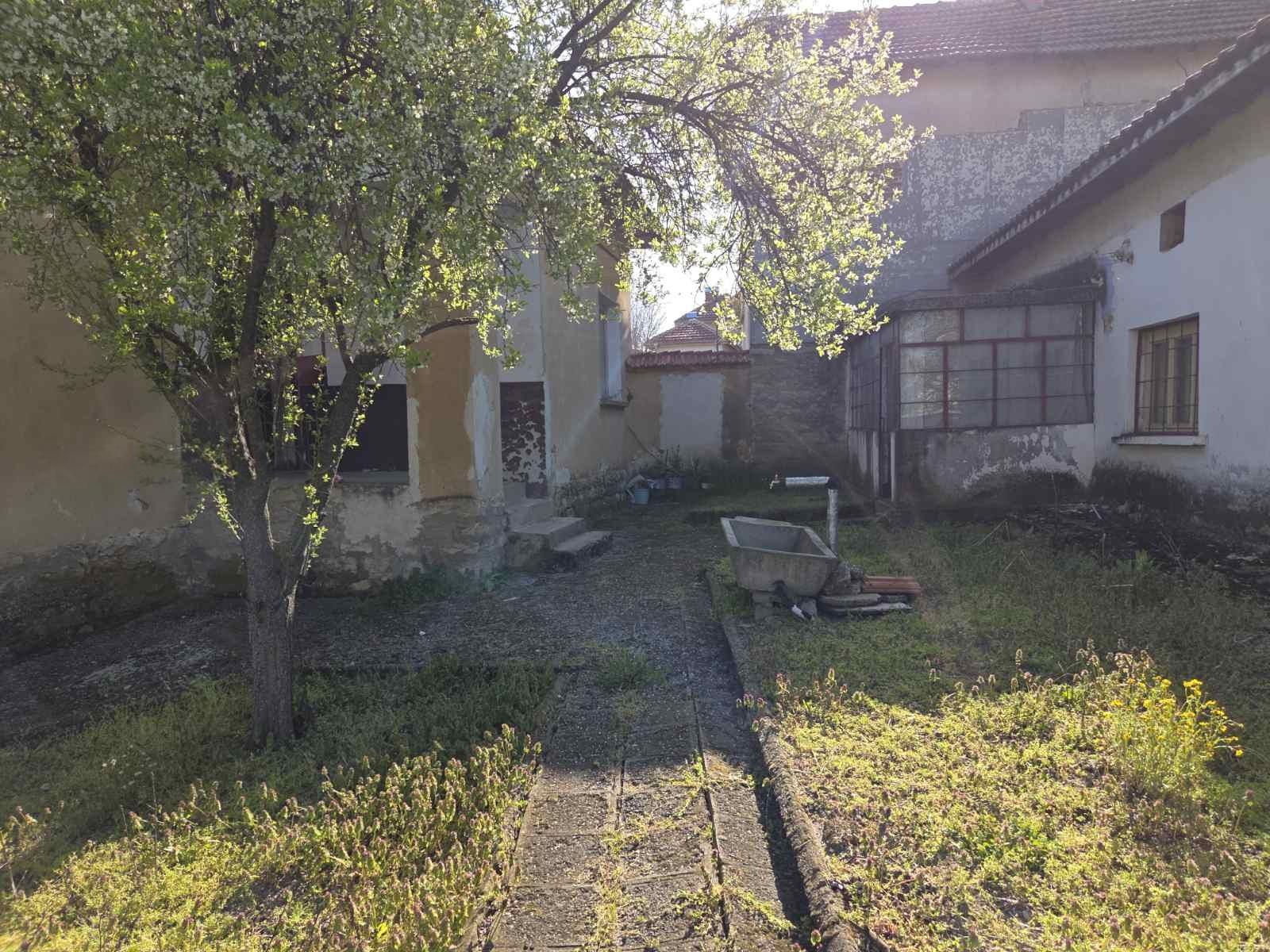 House for Sale in Lesura, Vratsa