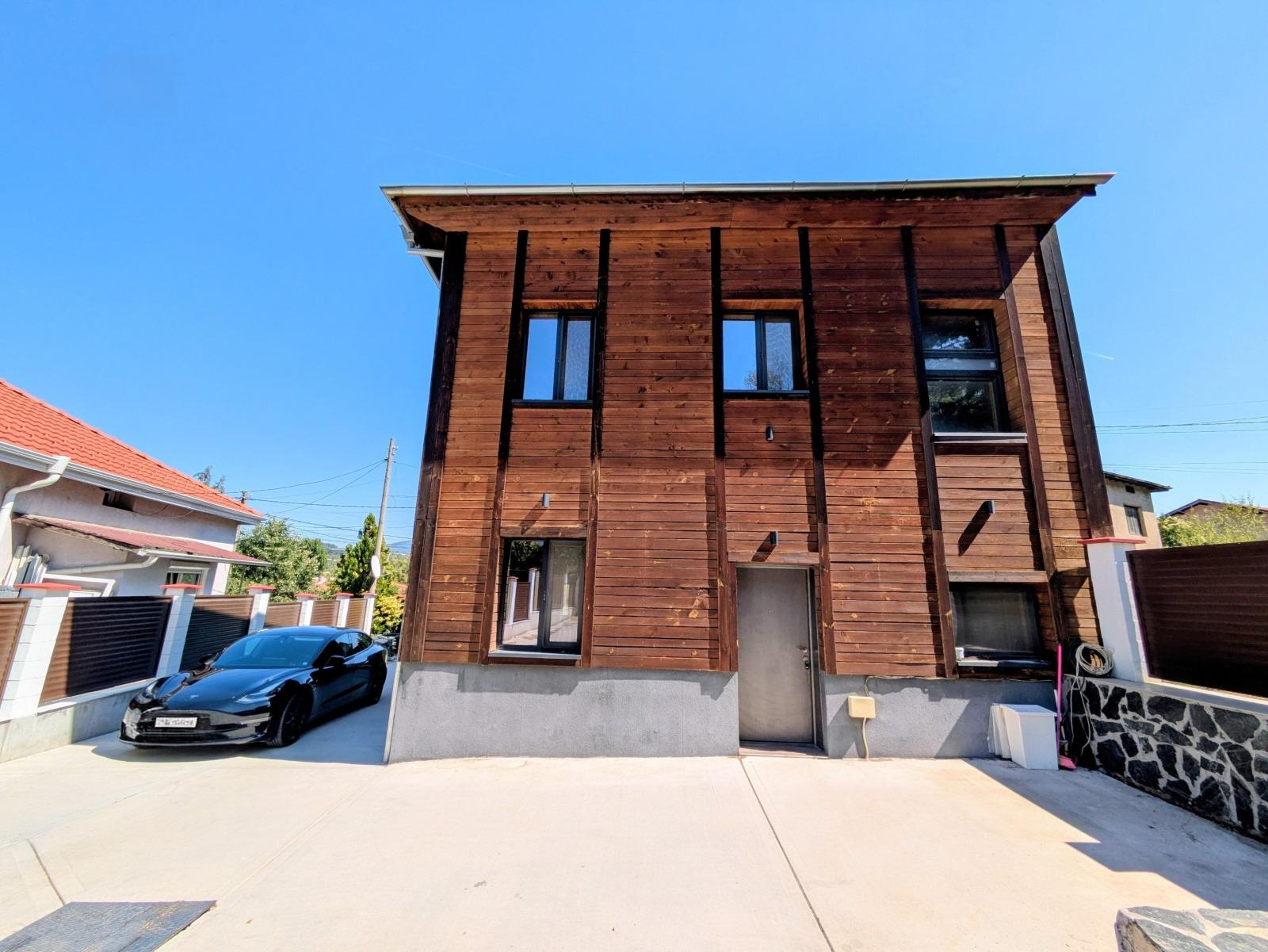 House for Sale in Studena, Pernik