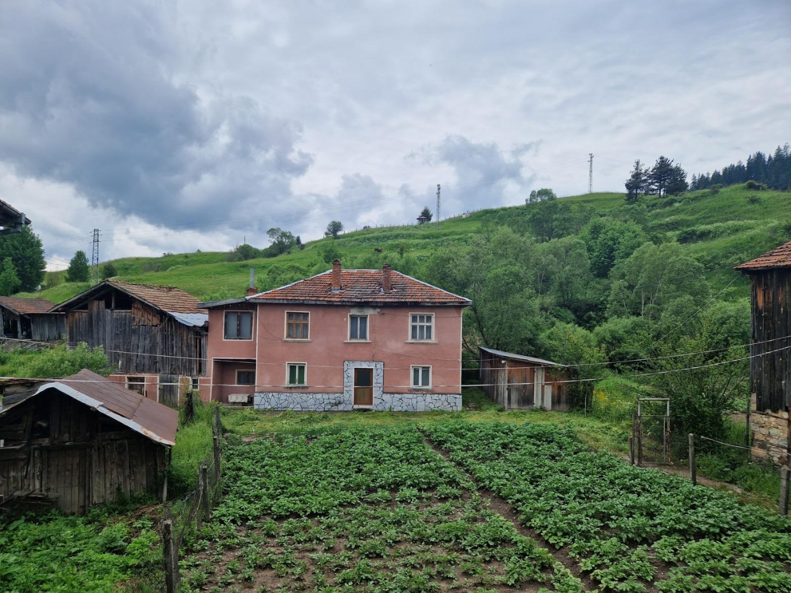 House for Sale in Borino, Smolyan