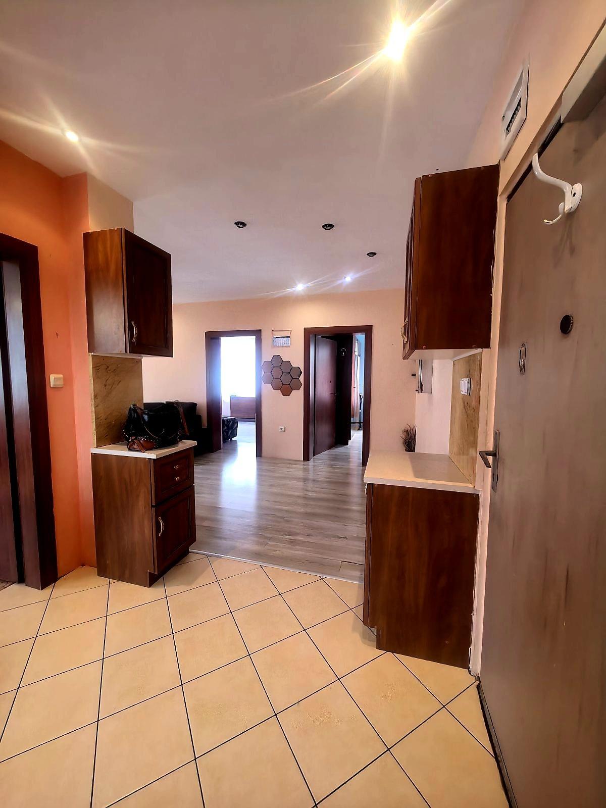 House Floor for Sale in Shumen, Pozharnata