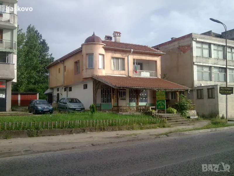 Hotel “Zora” for Sale in the Centre of Borovan, Bulgaria, Opposite the Main Square — main photo