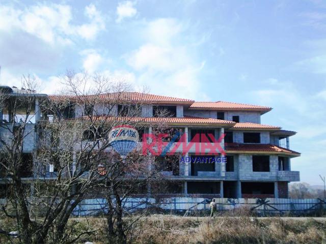 Hotel for Sale in Pavel Banya, Stara Zagora Province, Bulgaria — 6,488 m² — main photo