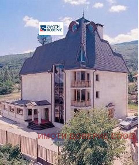 Hotel for Sale in Dragalevtsi, Sofia, Bulgaria — 1,820 m² — photo 2