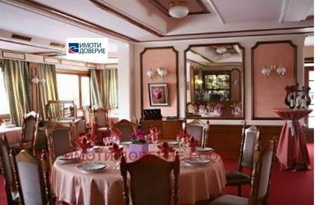 Hotel for Sale in Dragalevtsi, Sofia, Bulgaria — 1,820 m² — photo 4