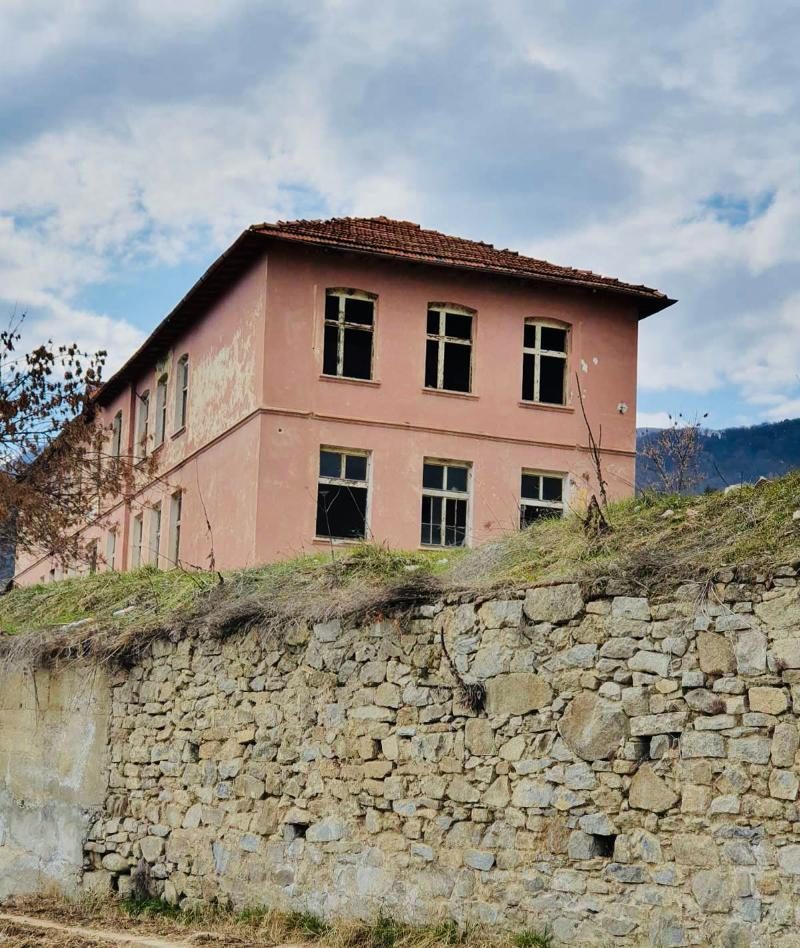 Hotel for Sale in Teshovo, Blagoevgrad Province, Bulgaria — photo 3