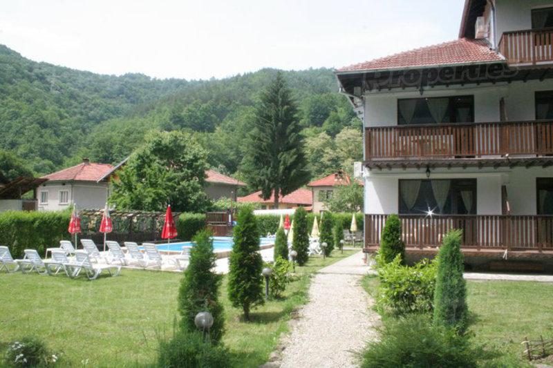 Hotel for Sale in Troyan, Lovech Province, Bulgaria — 1,100 m² — photo 2