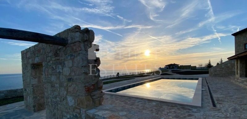 Hotel for Sale in Kavarna, Dobrich Province, Bulgaria — 2,600 m² — photo 8