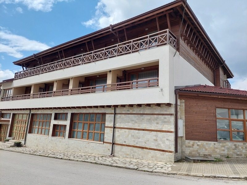 Hotel for Sale in Godlevo, Blagoevgrad Province, Bulgaria — 374 m² — photo 2