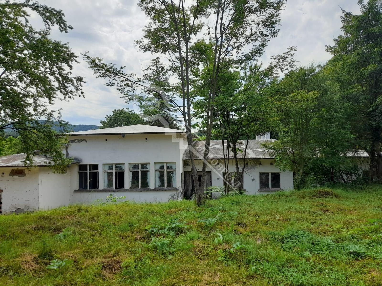Hotel for Sale in Bozhentsite, Gabrovo Province, Bulgaria — 1,120 m² — photo 2